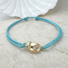 Load image into Gallery viewer, Paradiso Pebble Friendship Bracelet in Solid 9 Carat Gold