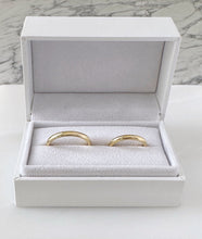 Load image into Gallery viewer, Classic Wedding Ring D Shape 4mm Band
