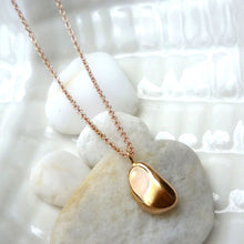 Load image into Gallery viewer, Paradiso Solid Gold Pebble Charm Necklace