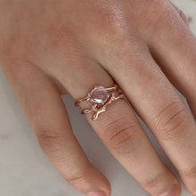 Load image into Gallery viewer, Twig Overlapping Band Ring in 9 carat gold