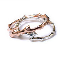Load image into Gallery viewer, Twig Overlapping Band Ring in 9 carat gold