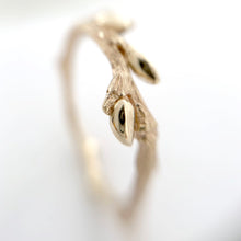 Load image into Gallery viewer, Willow Twig Ring in 18 carat gold