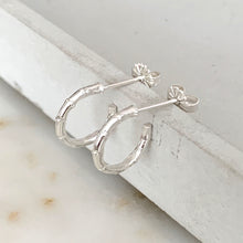 Load image into Gallery viewer, Hebe Twig Small Hoop Earrings