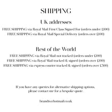 Load image into Gallery viewer, Paradiso Solid Gold Pebble Charm Necklace