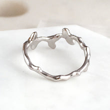 Load image into Gallery viewer, Twig Wedding Ring in 18 carat gold with 5 diamonds