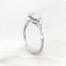 Load image into Gallery viewer, diamond engagement ring