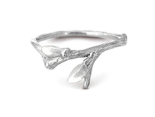 Load image into Gallery viewer, Willow Twig Ring in 18 carat gold