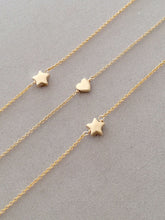 Load image into Gallery viewer, Little Star Bracelet
