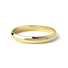 Load image into Gallery viewer, Classic Wedding Ring D Shape 3mm Band
