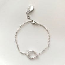 Load image into Gallery viewer, Eternal Ring Small Charm Bracelet
