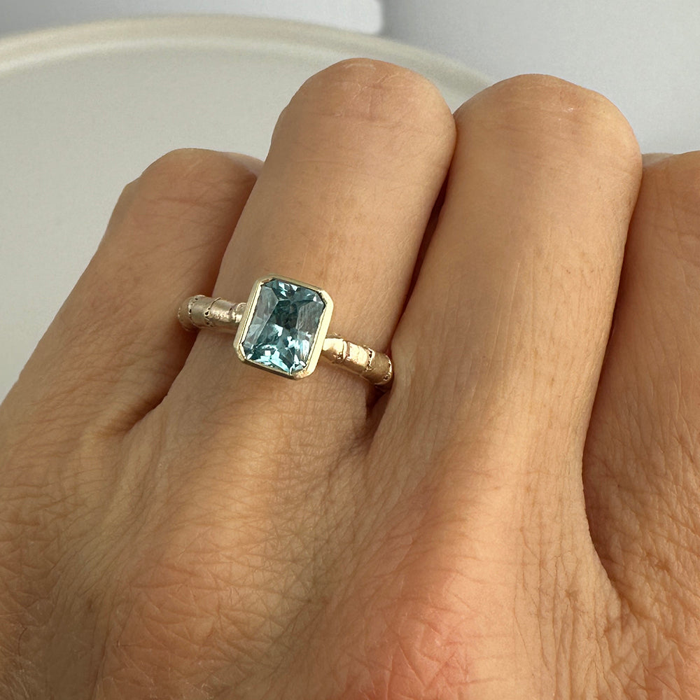 Hebe Twig Ring with Radiant Cut Blue Zircon