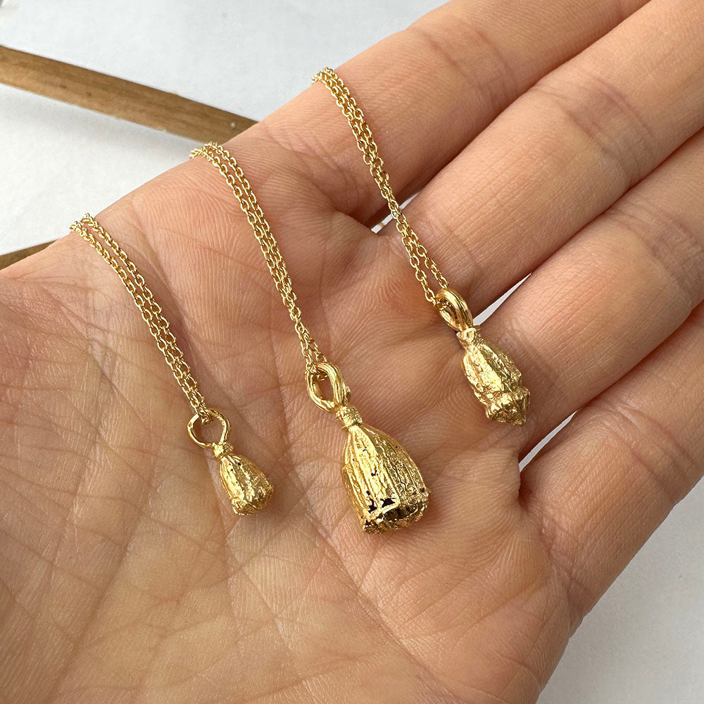Poppy Seed Pod Pendant Necklace - Medium
