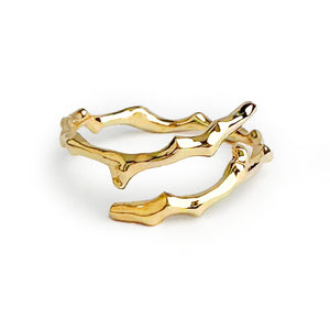 Twig Band Open Overlap Ring in Solid Gold