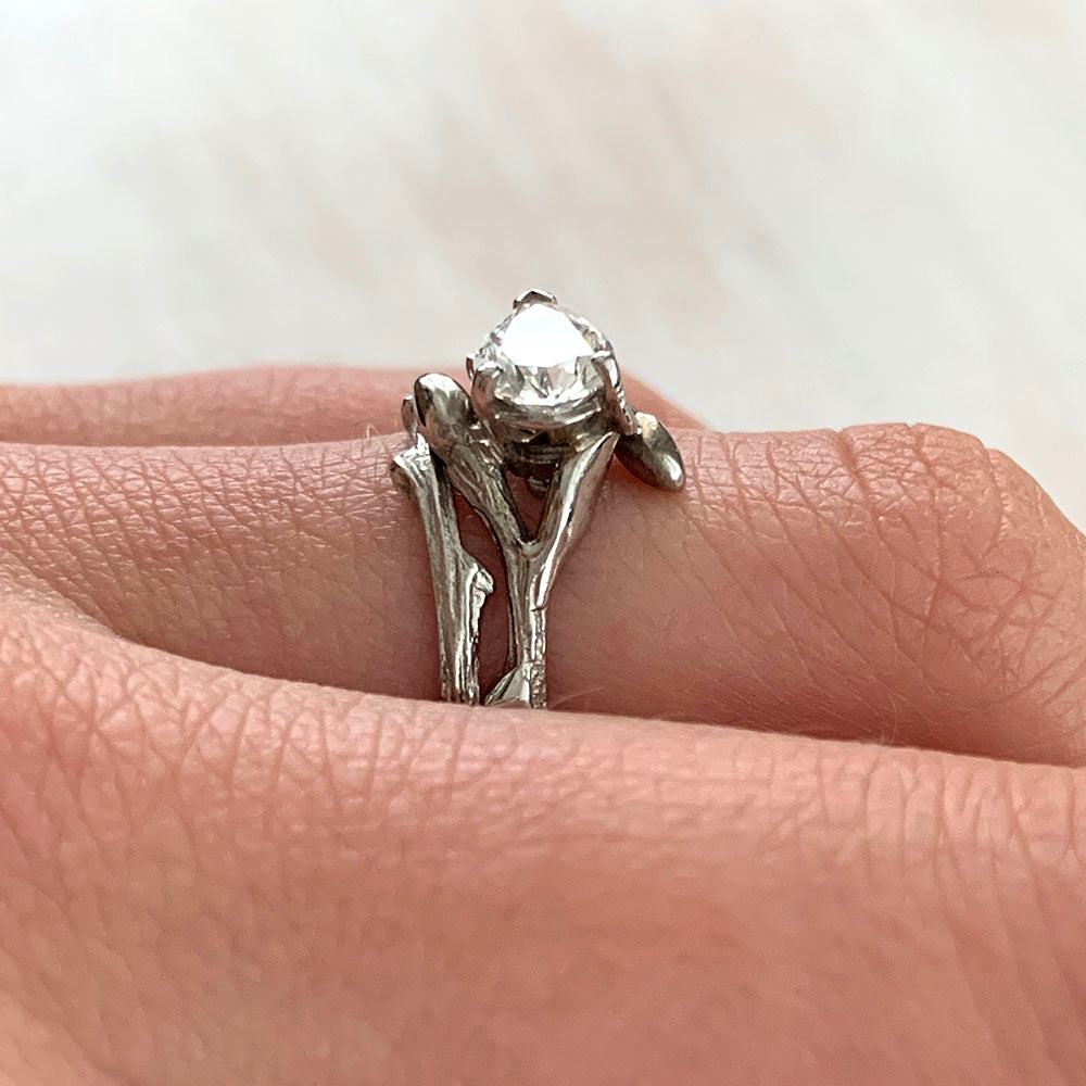 Willow Twig Engagement Ring in 18 carat Gold with Pear Cut Lab Grown Diamond