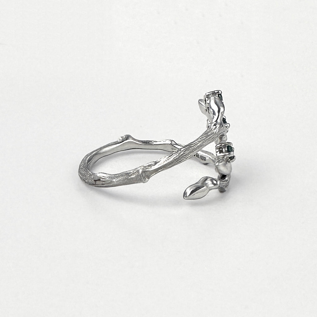 Willow Crossover Ring with Emeralds