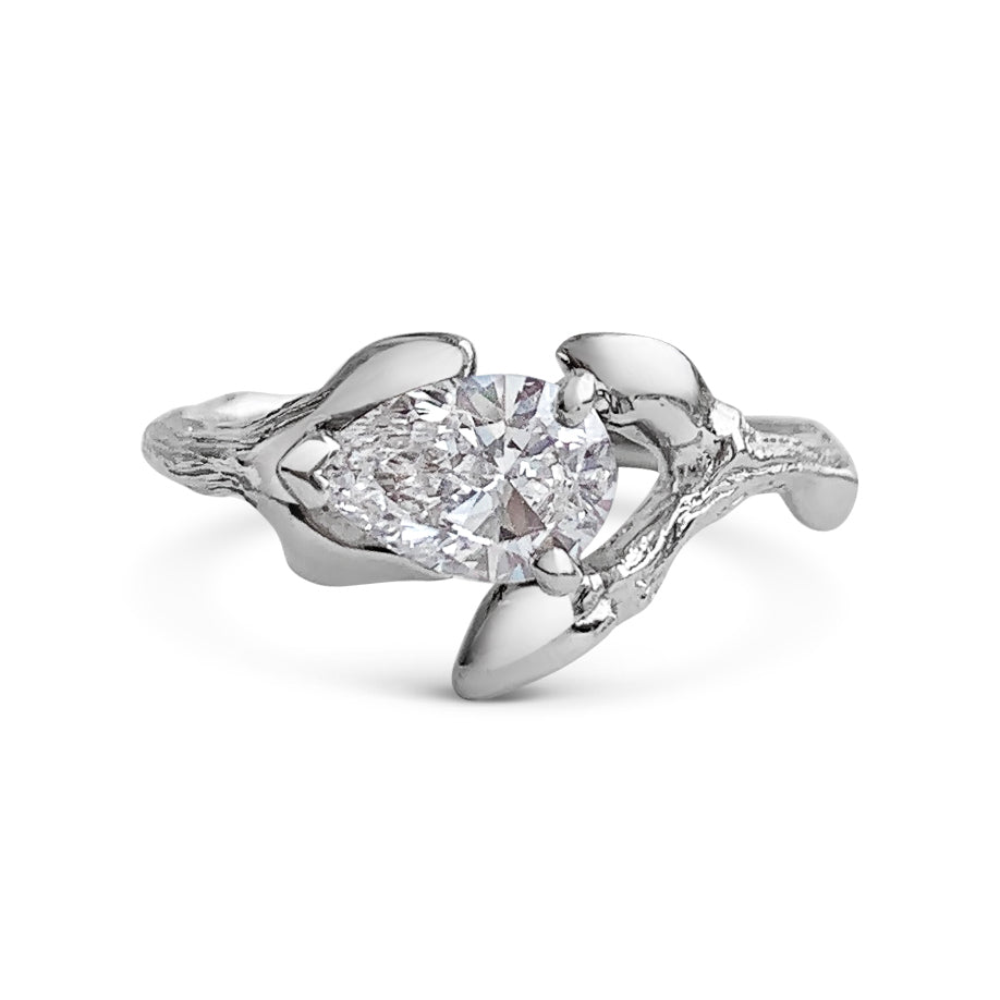 Willow Twig Engagement Ring in 18 carat Gold with Pear Cut Lab Grown Diamond