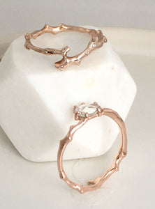 Twig Overlapping Band Ring in 9 carat gold with diamonds