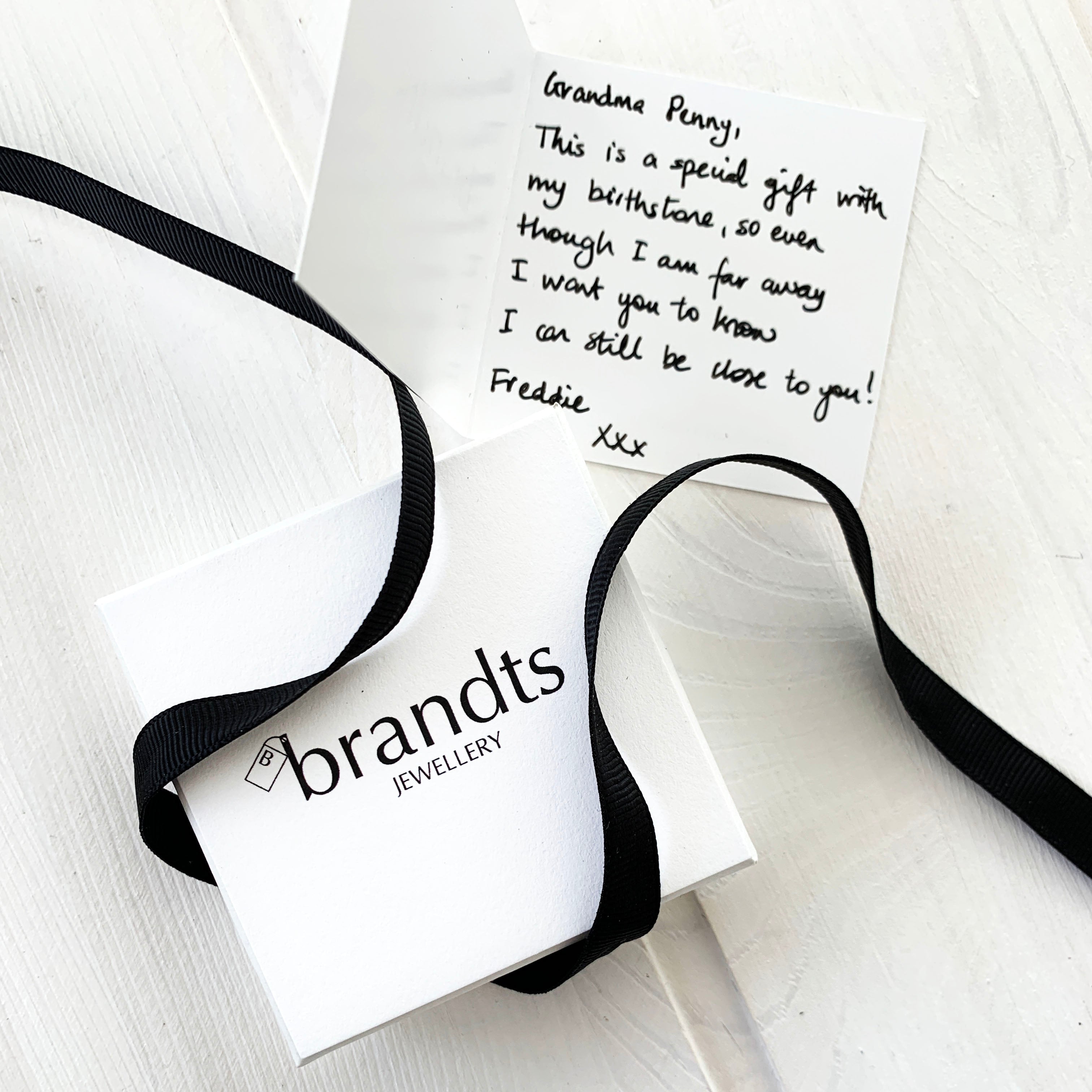 Paradiso Shell Swirl Necklace