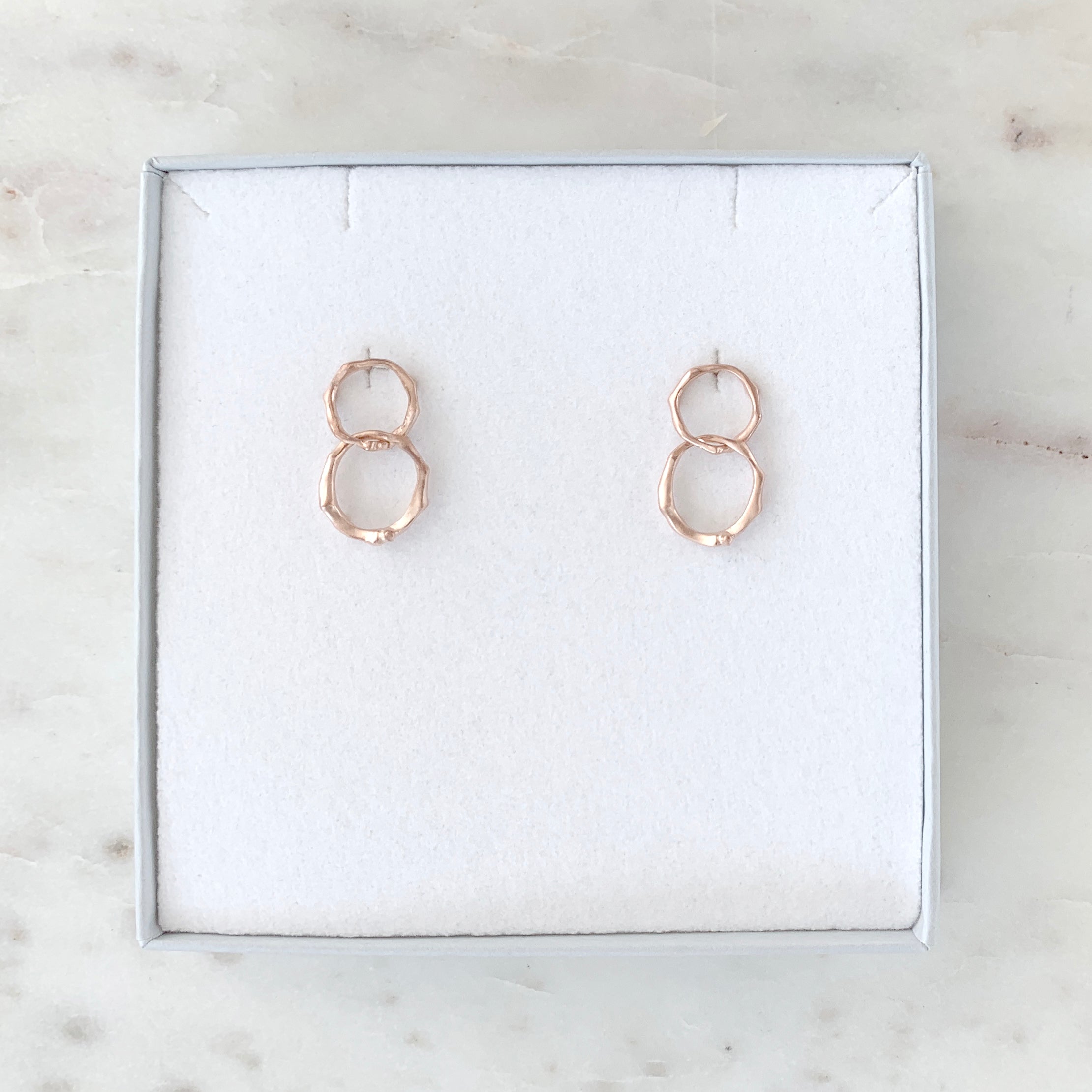 Twig infinity Link Earrings