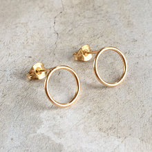 Load image into Gallery viewer, Open Circle Stud Earrings in 9 Carat Gold

