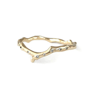 Twig Contour Wedding Ring in 9 carat gold with diamonds