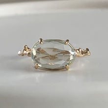 Load image into Gallery viewer, Twig Statement Ring with Unique Rose Cut Green Amethyst
