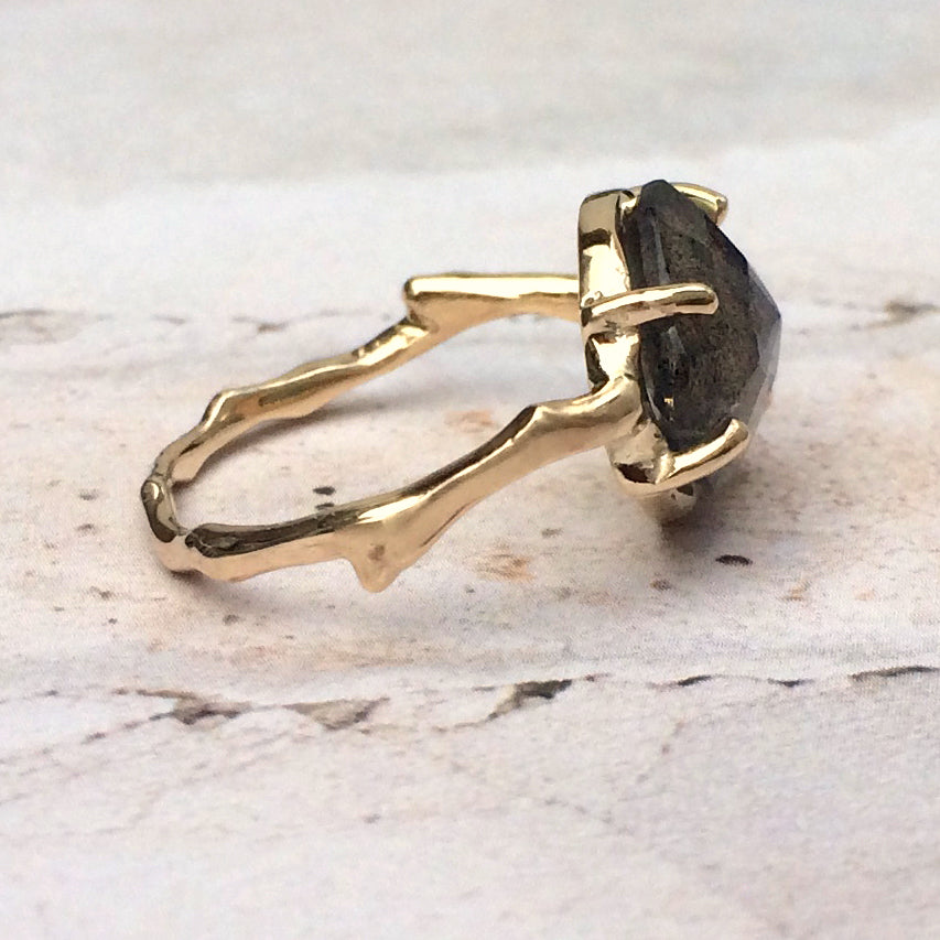 Twig Ring with Unique Rose cut Labradorite