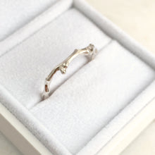 Load image into Gallery viewer, Twig Overlapping Band Ring in 14 carat gold with diamonds
